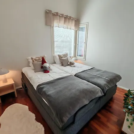 Villa Aurora - Free Auroras, Free Private Sauna, Free Parking, Free Sledding Hill And Free Campfire Area * Ροβανιέμι